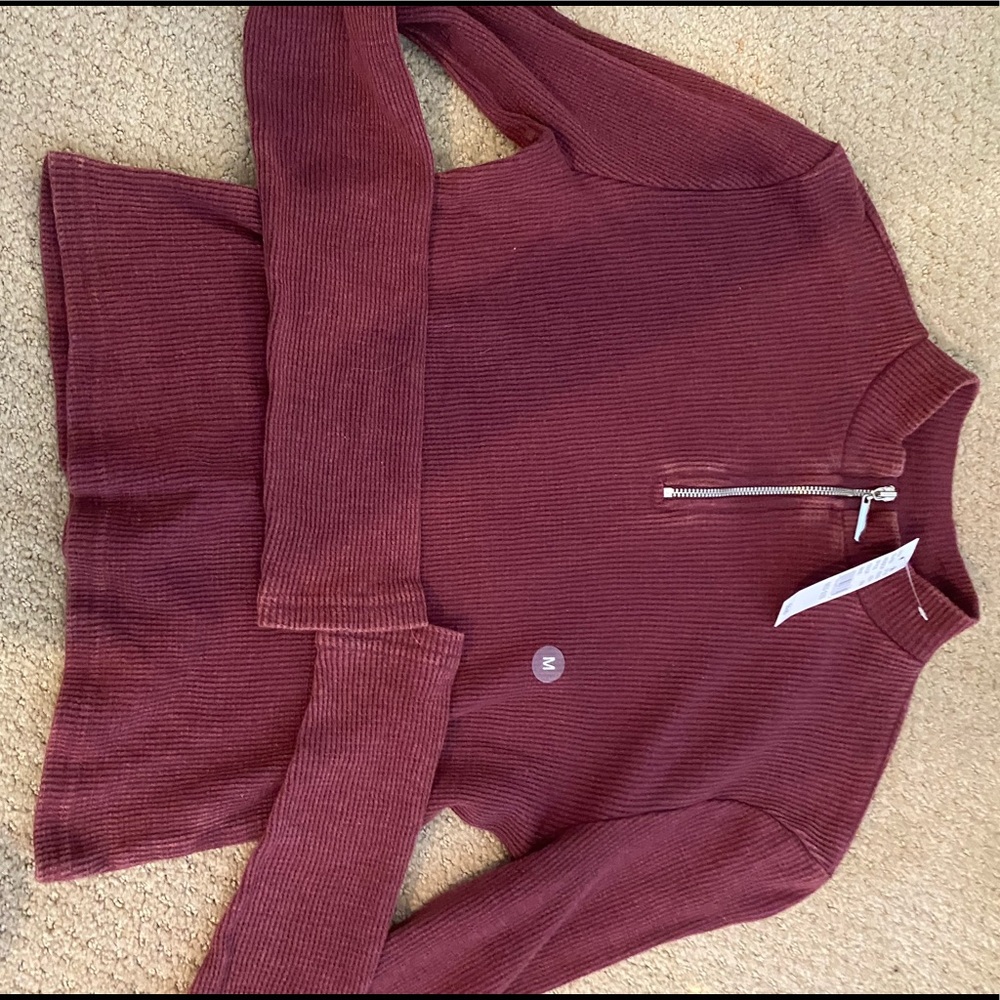 PacSun long sleeve top!